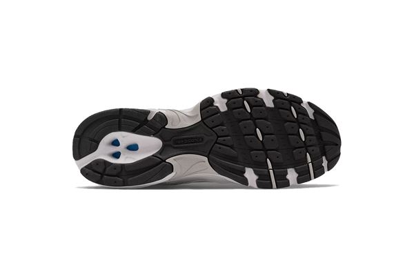 New Balance 530 NEW BALANCE | Sneakers | MR530EMA